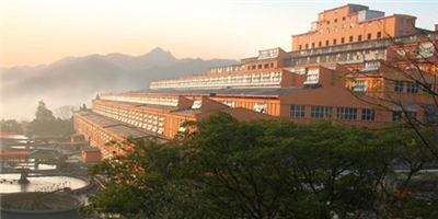 河(hé)池市華錫集(ji)團